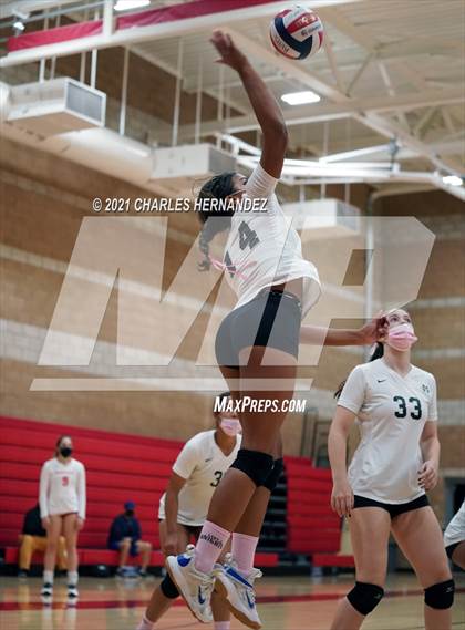 Thumbnail 2 in Bishop Montgomery vs. Chadwick (Molten Power Classic Tournament) photogallery.
