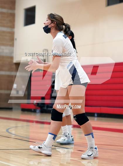 Thumbnail 1 in Bishop Montgomery vs. Chadwick (Molten Power Classic Tournament) photogallery.