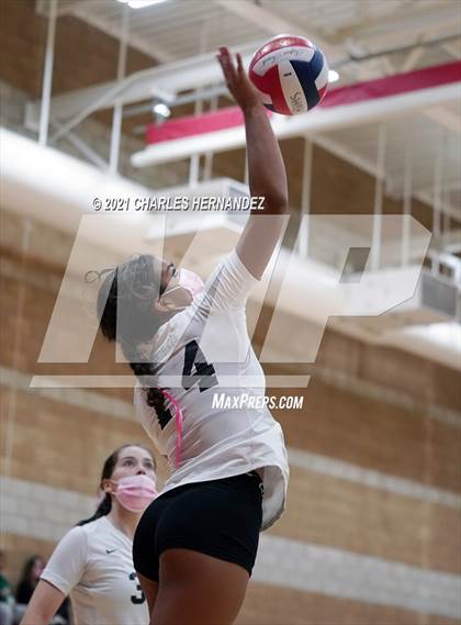Thumbnail 3 in Bishop Montgomery vs. Chadwick (Molten Power Classic Tournament) photogallery.