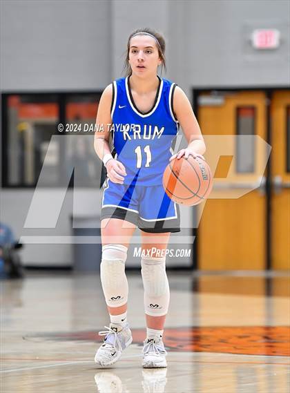 Thumbnail 2 in Krum @ Springtown photogallery.