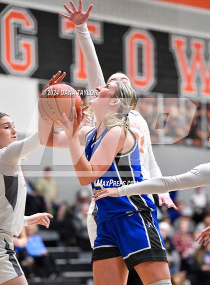 Thumbnail 2 in Krum @ Springtown photogallery.