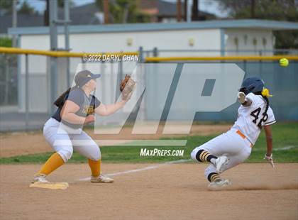 Thumbnail 3 in Montebello @ Alhambra photogallery.