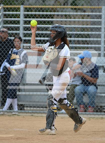 Thumbnail 3 in Montebello @ Alhambra photogallery.