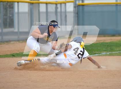 Thumbnail 3 in Montebello @ Alhambra photogallery.