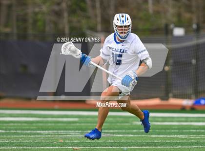 Thumbnail 1 in Lassiter vs. McCallie photogallery.