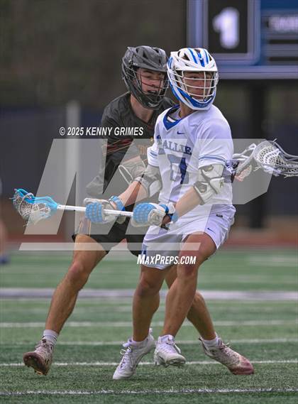 Thumbnail 1 in Lassiter vs. McCallie photogallery.
