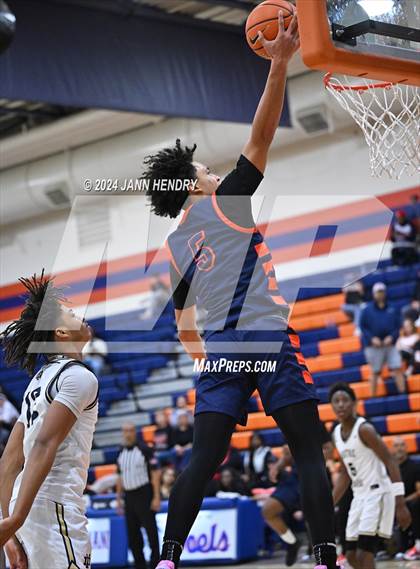 Thumbnail 1 in Roosevelt vs. Notre Dame (SO) (Tarkanian Classic Championship) photogallery.