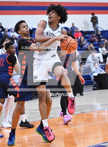 Thumbnail 3 in Roosevelt vs. Notre Dame (SO) (Tarkanian Classic Championship) photogallery.