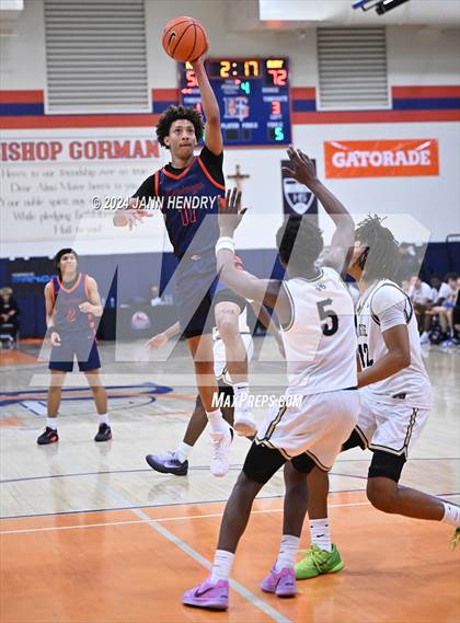 Thumbnail 3 in Roosevelt vs. Notre Dame (SO) (Tarkanian Classic Championship) photogallery.