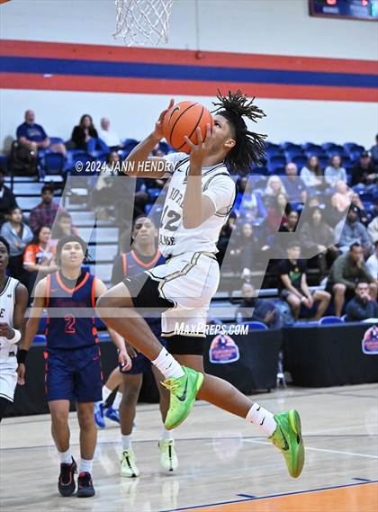 Thumbnail 1 in Roosevelt vs. Notre Dame (SO) (Tarkanian Classic Championship) photogallery.
