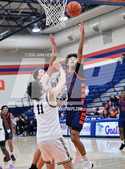 Thumbnail 2 in Roosevelt vs. Notre Dame (SO) (Tarkanian Classic Championship) photogallery.