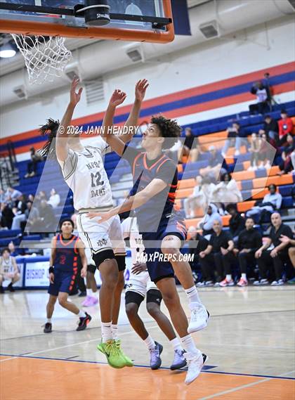 Thumbnail 1 in Roosevelt vs. Notre Dame (SO) (Tarkanian Classic Championship) photogallery.