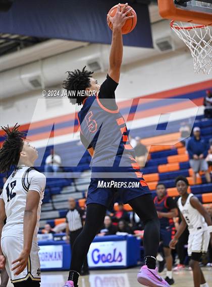 Thumbnail 3 in Roosevelt vs. Notre Dame (SO) (Tarkanian Classic Championship) photogallery.