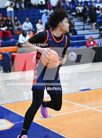Thumbnail 3 in Roosevelt vs. Notre Dame (SO) (Tarkanian Classic Championship) photogallery.