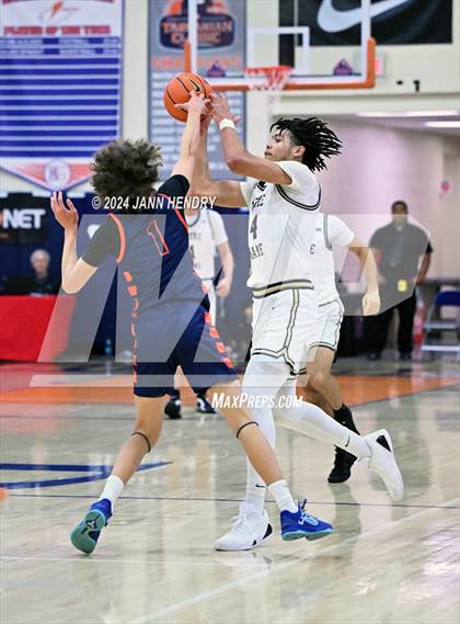 Thumbnail 2 in Roosevelt vs. Notre Dame (SO) (Tarkanian Classic Championship) photogallery.