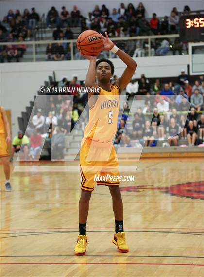 Thumbnail 2 in Maiden vs. Hickory photogallery.