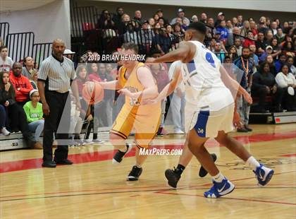 Thumbnail 2 in Maiden vs. Hickory photogallery.
