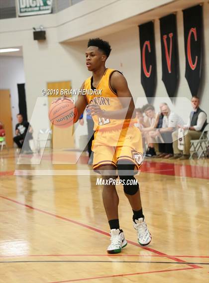 Thumbnail 1 in Maiden vs. Hickory photogallery.