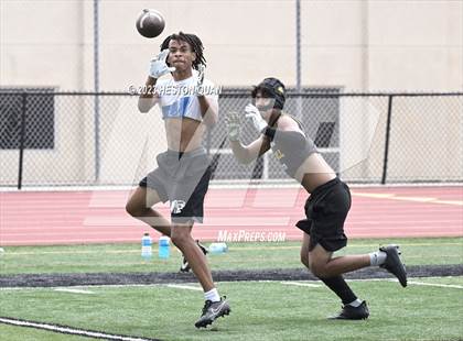 Thumbnail 2 in Foothill vs. Western (Surf City Passing Tournament) photogallery.