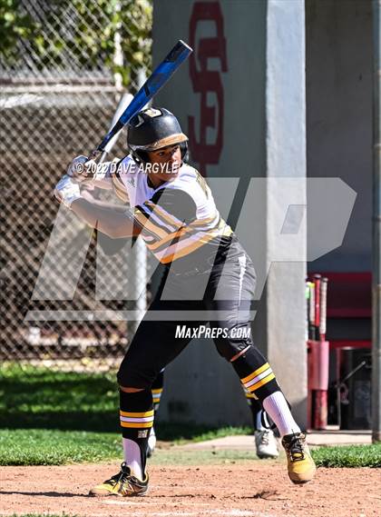 Thumbnail 3 in Diamond Ranch Academy vs. Green River (UHSAA 1A First Round) photogallery.