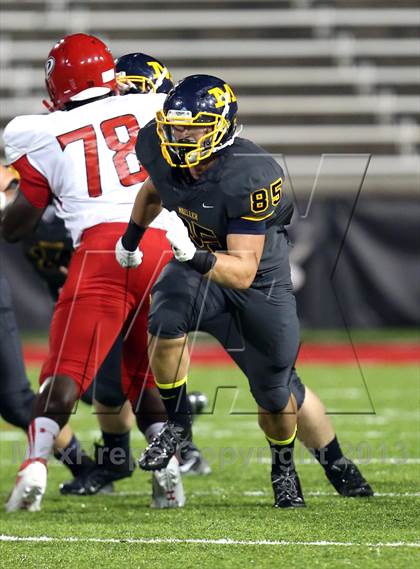 Thumbnail 2 in Pike vs. Archbishop Moeller (Crosstown Showdown) photogallery.