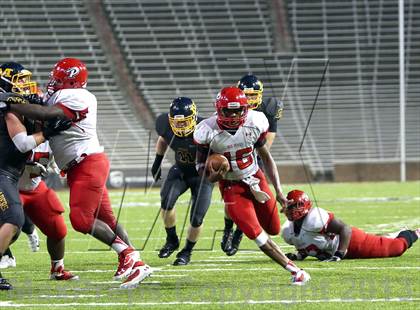 Thumbnail 1 in Pike vs. Archbishop Moeller (Crosstown Showdown) photogallery.
