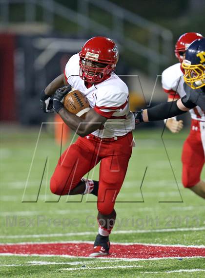Thumbnail 3 in Pike vs. Archbishop Moeller (Crosstown Showdown) photogallery.
