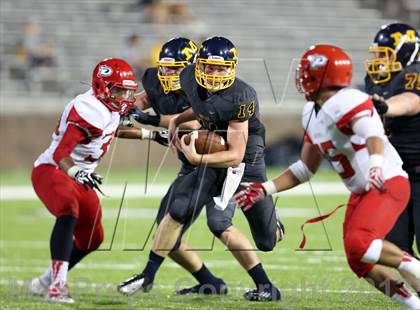 Thumbnail 2 in Pike vs. Archbishop Moeller (Crosstown Showdown) photogallery.