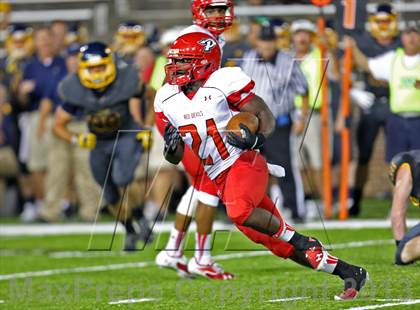 Thumbnail 3 in Pike vs. Archbishop Moeller (Crosstown Showdown) photogallery.