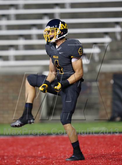 Thumbnail 2 in Pike vs. Archbishop Moeller (Crosstown Showdown) photogallery.