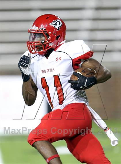 Thumbnail 2 in Pike vs. Archbishop Moeller (Crosstown Showdown) photogallery.