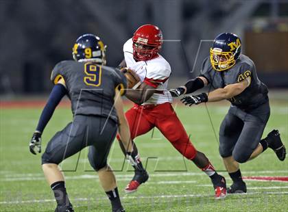 Thumbnail 1 in Pike vs. Archbishop Moeller (Crosstown Showdown) photogallery.