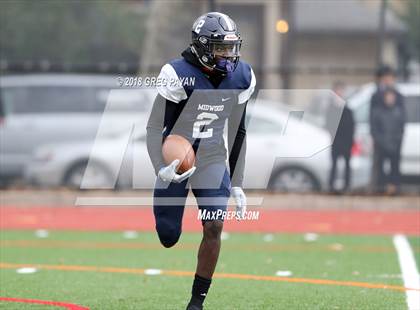 Thumbnail 2 in Curtis vs. Midwood (PSAL Quarterfinal Playoff) photogallery.