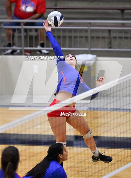 Thumbnail 1 in Jefferson vs Houston [Sam] photogallery.