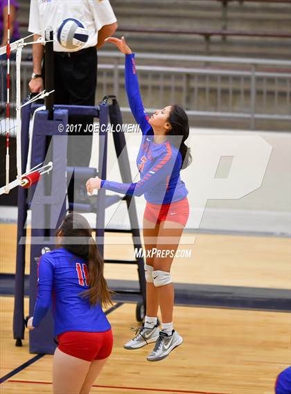 Thumbnail 1 in Jefferson vs Houston [Sam] photogallery.