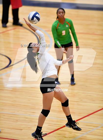 Thumbnail 2 in Jefferson vs Houston [Sam] photogallery.