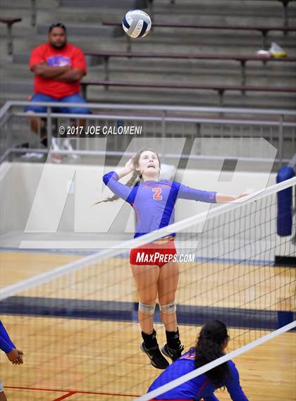 Thumbnail 3 in Jefferson vs Houston [Sam] photogallery.