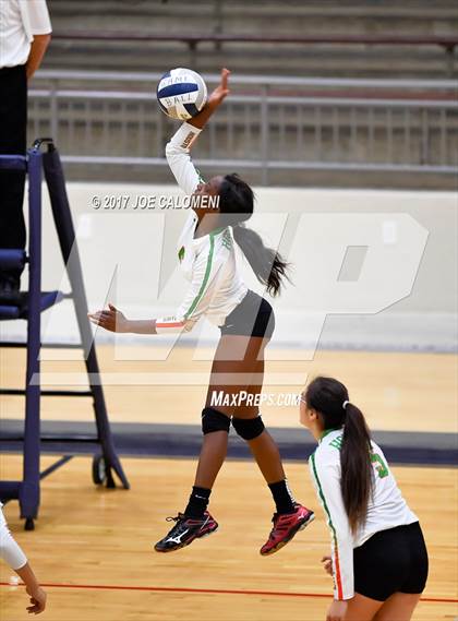 Thumbnail 3 in Jefferson vs Houston [Sam] photogallery.
