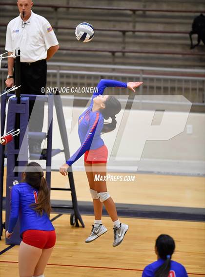 Thumbnail 3 in Jefferson vs Houston [Sam] photogallery.