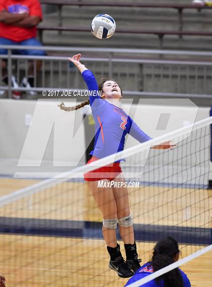 Thumbnail 1 in Jefferson vs Houston [Sam] photogallery.
