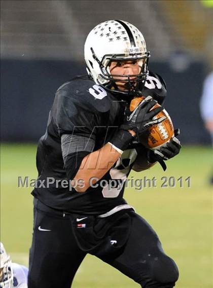 Thumbnail 1 in Xavier vs. Staples (CIAC Class LL Final) photogallery.
