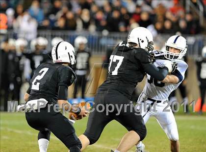 Thumbnail 3 in Xavier vs. Staples (CIAC Class LL Final) photogallery.