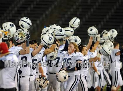 Thumbnail 1 in Xavier vs. Staples (CIAC Class LL Final) photogallery.