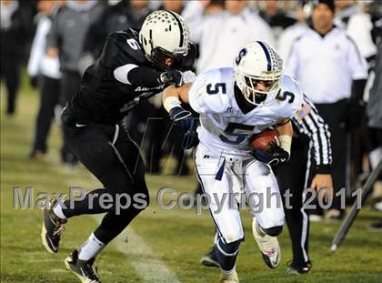 Thumbnail 3 in Xavier vs. Staples (CIAC Class LL Final) photogallery.