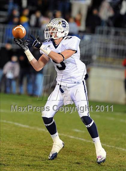 Thumbnail 3 in Xavier vs. Staples (CIAC Class LL Final) photogallery.