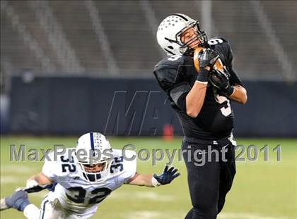 Thumbnail 3 in Xavier vs. Staples (CIAC Class LL Final) photogallery.