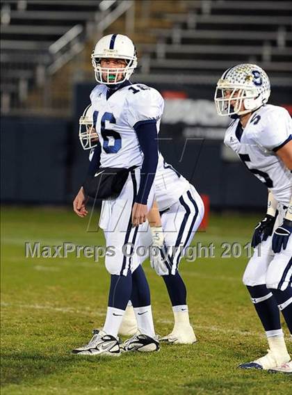Thumbnail 2 in Xavier vs. Staples (CIAC Class LL Final) photogallery.