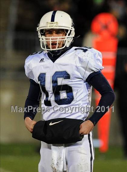 Thumbnail 2 in Xavier vs. Staples (CIAC Class LL Final) photogallery.