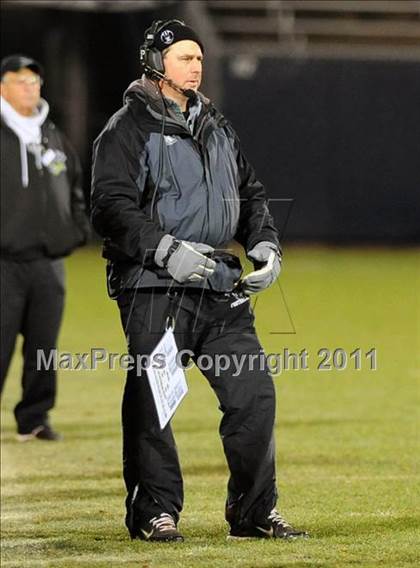 Thumbnail 3 in Xavier vs. Staples (CIAC Class LL Final) photogallery.