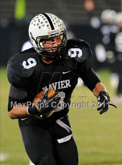 Thumbnail 2 in Xavier vs. Staples (CIAC Class LL Final) photogallery.